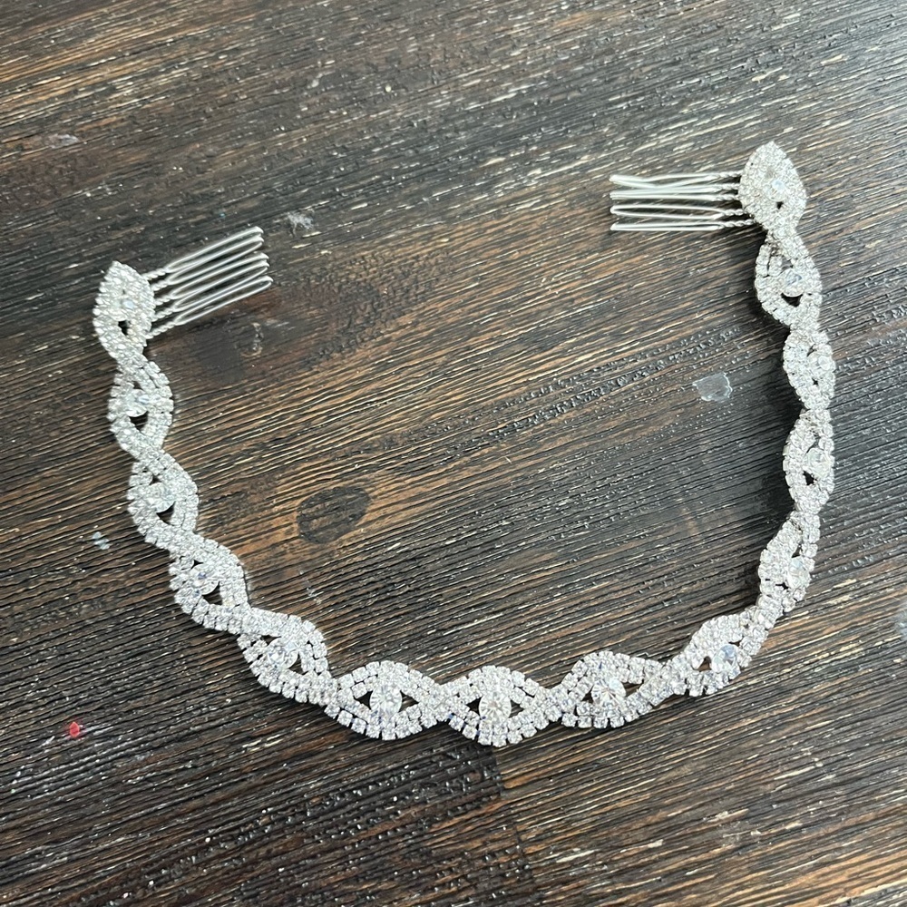 Crystal hair piece accessories